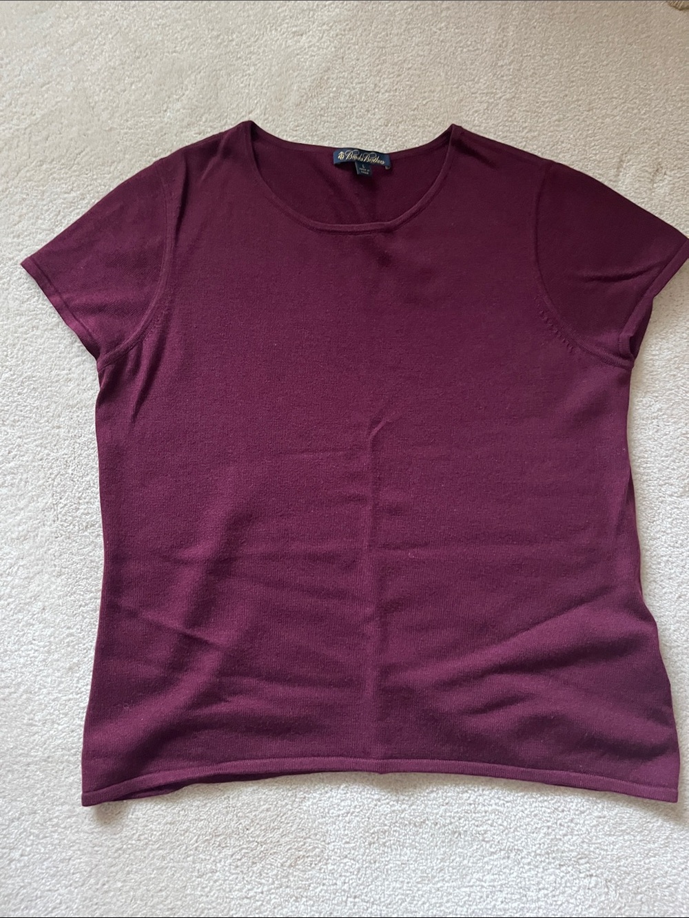 Brooks Brothers Short Sleeve Crewneck Top in Burgundy